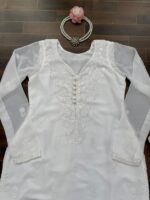 Bollywood Actress Aneet Padda White Faux Georgette Fabric Saiyaara Movie Top