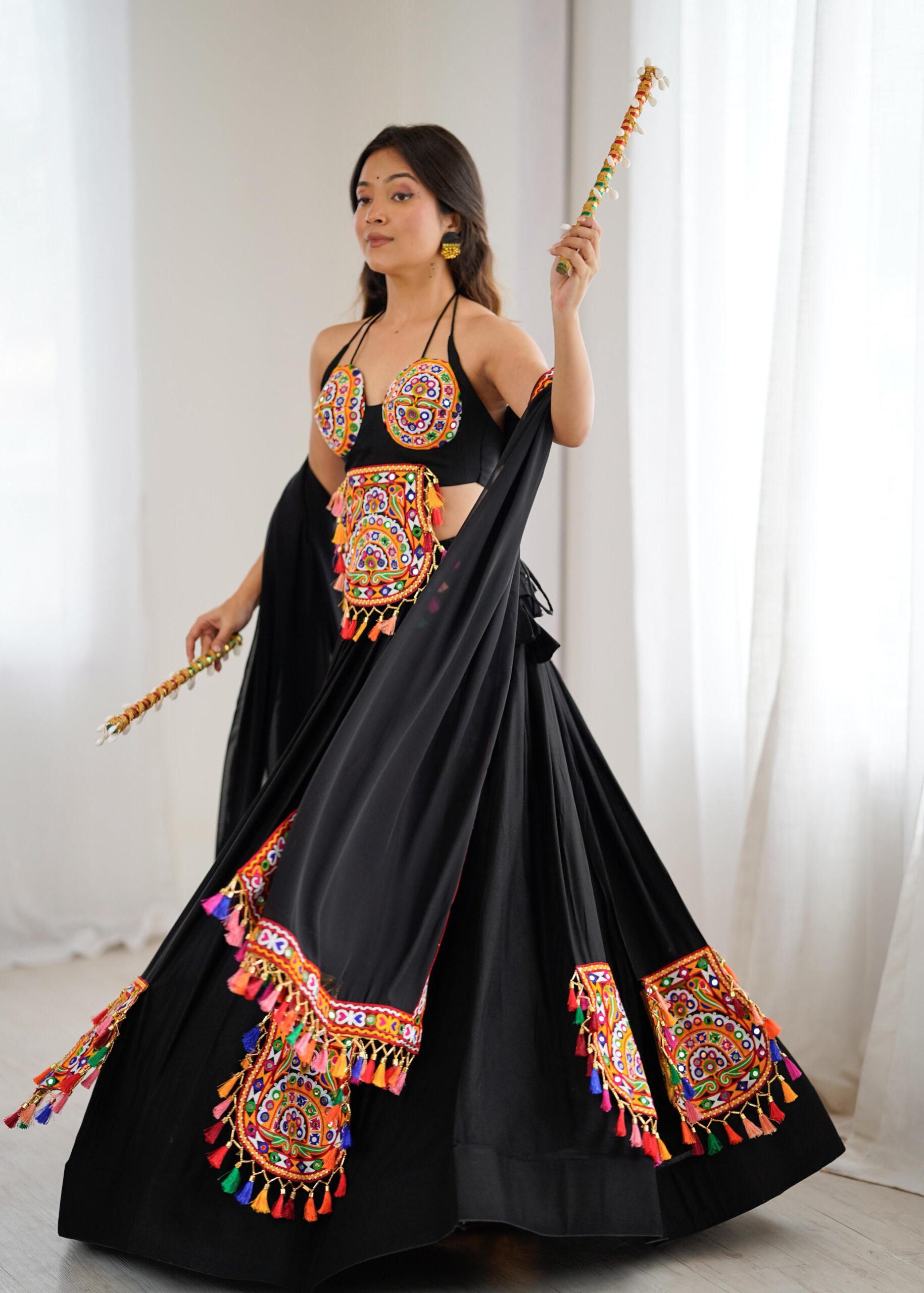 Black Color Heavy Rayon Fabric Gamthi Thread With Mirror Work Navratri Lehenga
