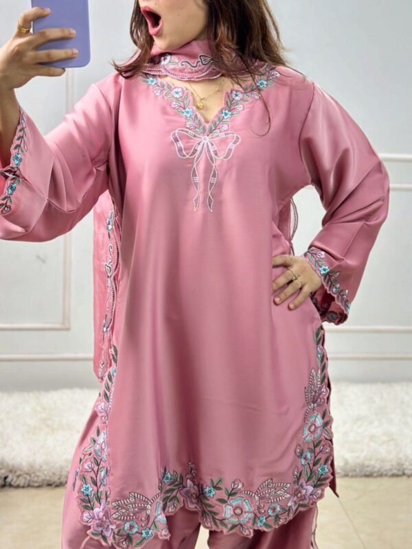 Light Pink Color Natural Crepe Fabric Thread With Sequence Work Farshi Style Suit