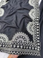 Black Color Biscuit Slub Fabric Thread Work Suit