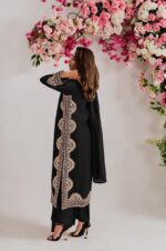 Black Color Biscuit Slub Fabric Thread Work Suit